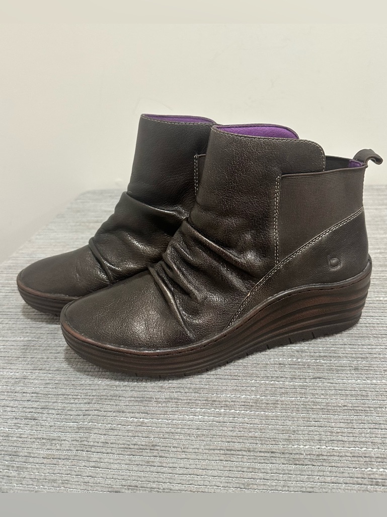 Bionica Womens Ankle Boots Size 10 M Brown Pebble Leather Slip On Booties